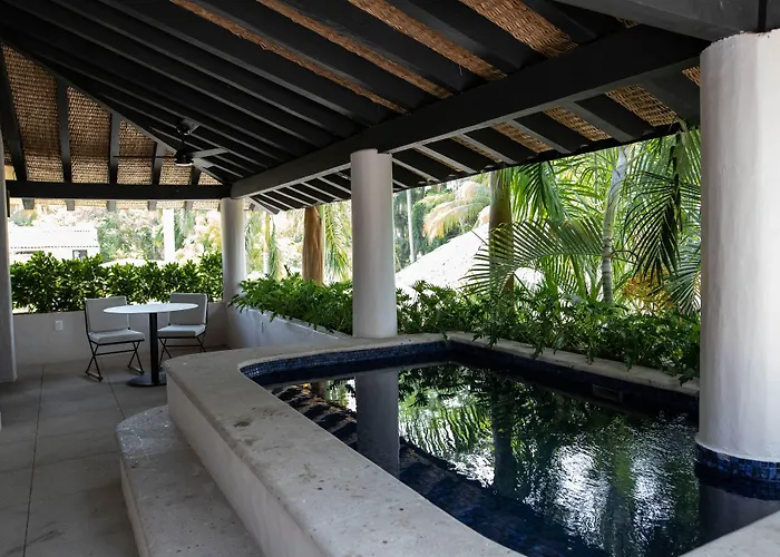Thompson Zihuatanejo, A Resort, By Hyatt Hotel 5*