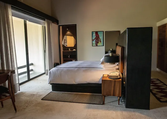 Thompson Zihuatanejo, A Resort, By Hyatt 5* Zihuatanejo
