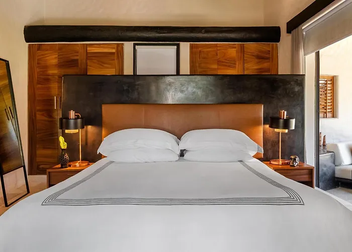 Thompson Zihuatanejo, A Resort, By Hyatt 5* Zihuatanejo
