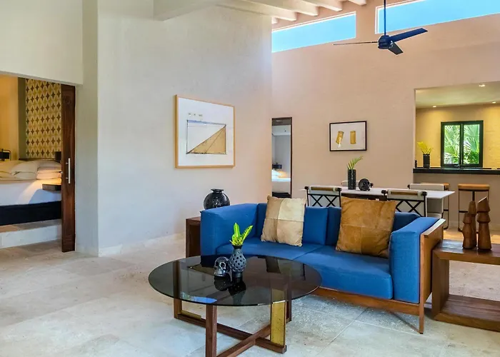 Thompson Zihuatanejo, A Resort, By Hyatt 5*
